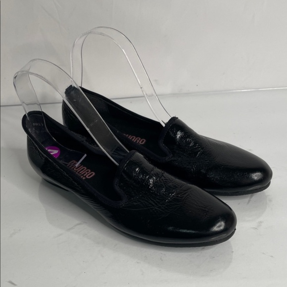 Munro Shiny Black Leather Loafers